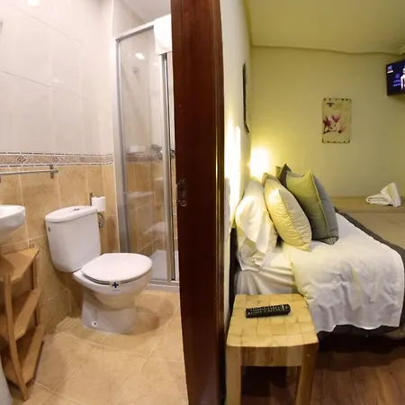 Casa de hóspedes Centro 3*